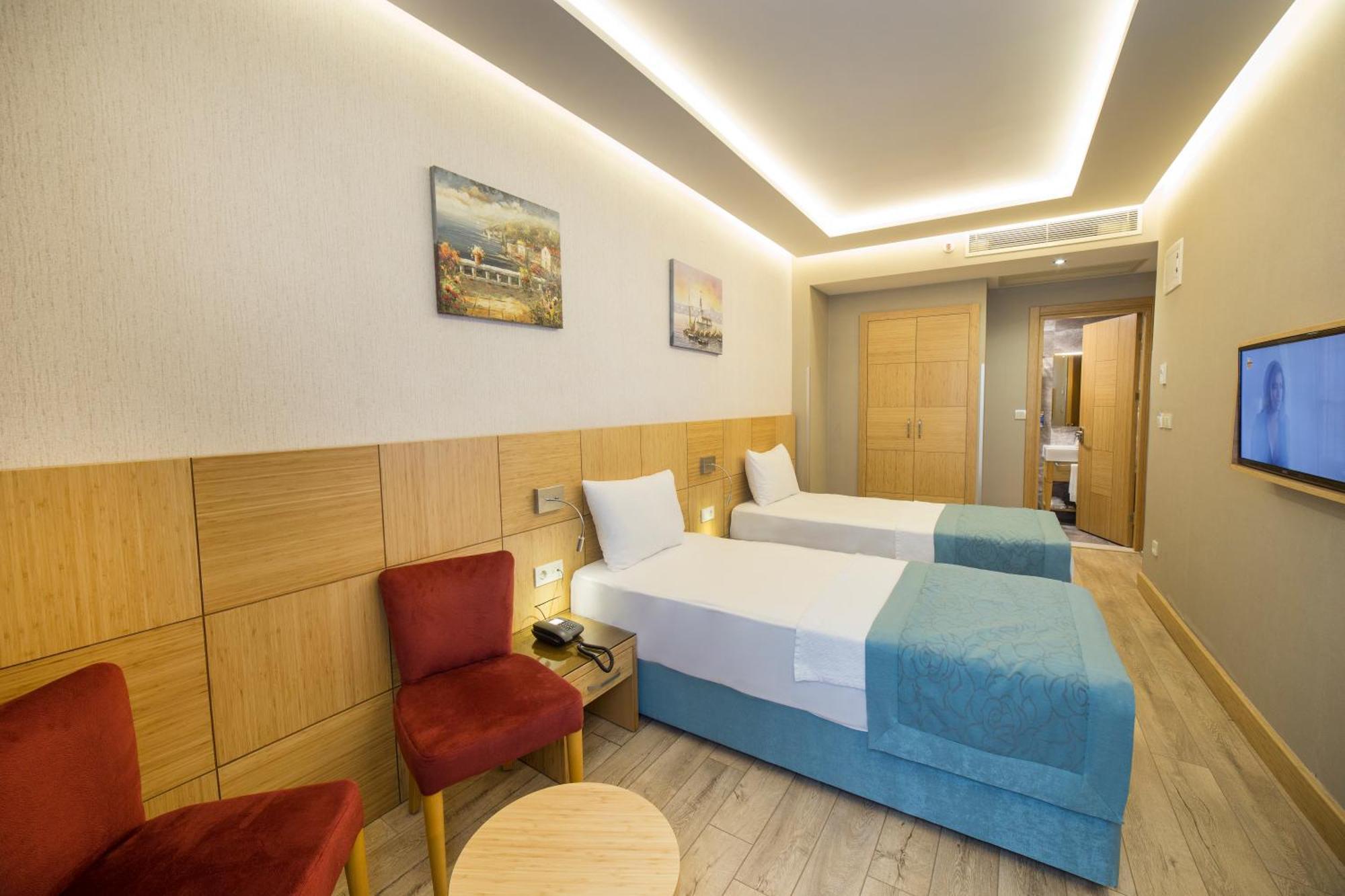 Hotel Meretto Lalelı 2*